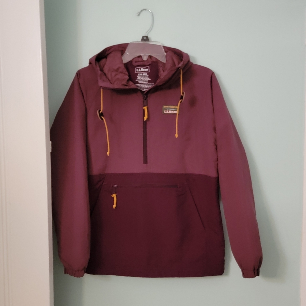 L.L.Bean insulated two tone burgundy Adorandak XXS